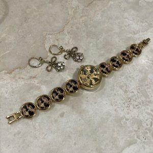 BETSEY JOHNSON JEWELRY